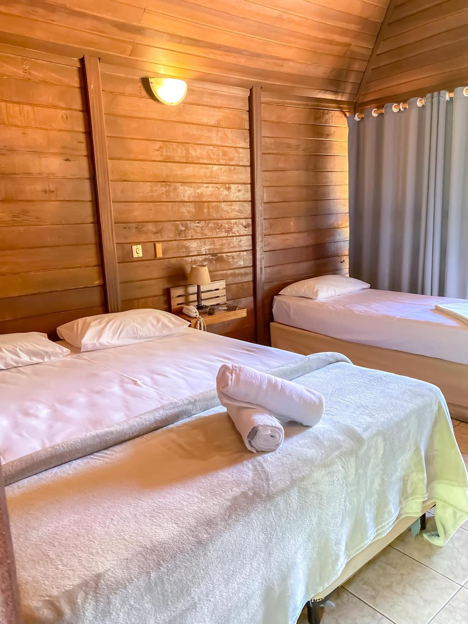 פיניילזיניו Park Hotel Modelo מראה חיצוני תמונה