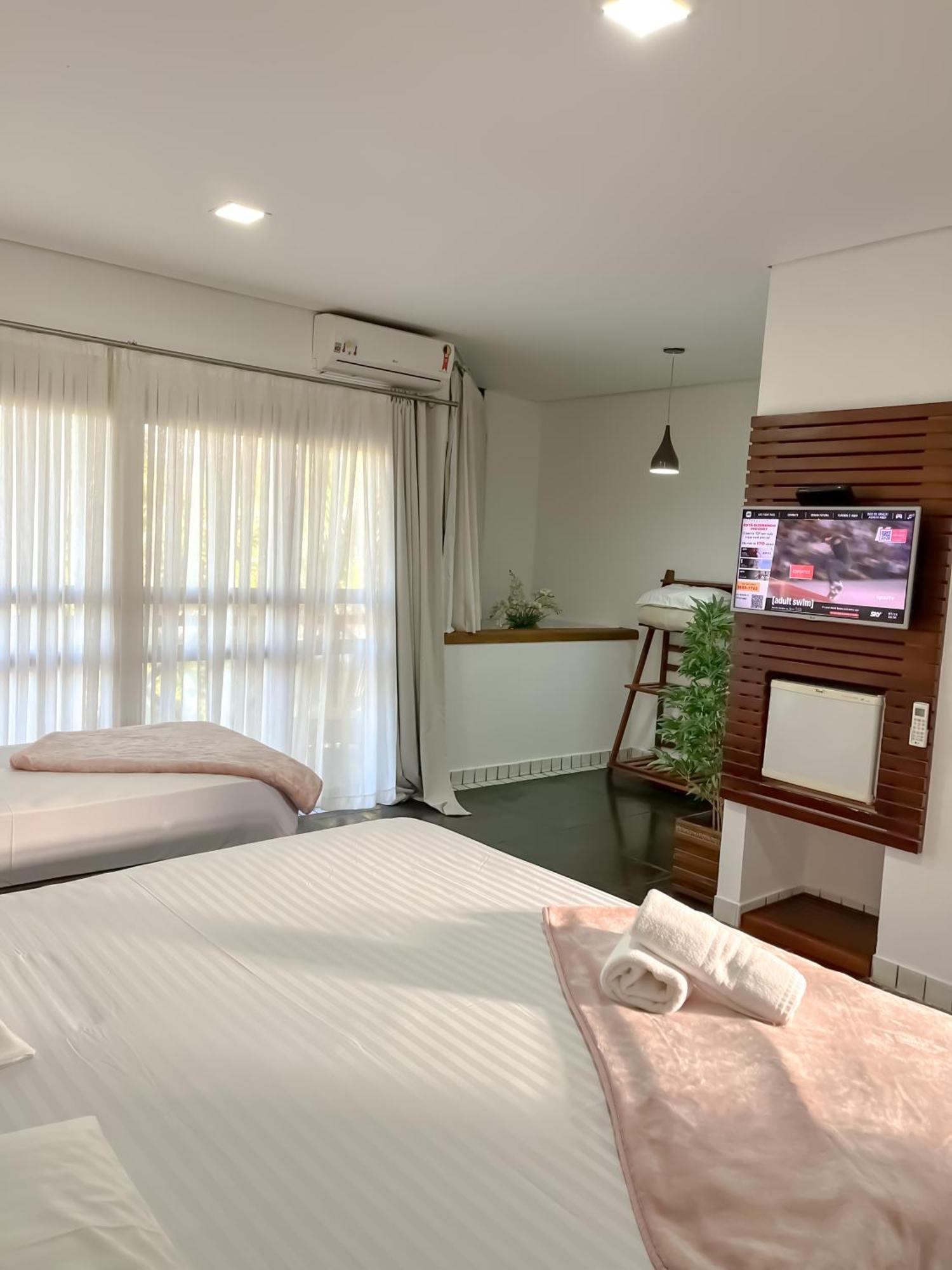 פיניילזיניו Park Hotel Modelo מראה חיצוני תמונה