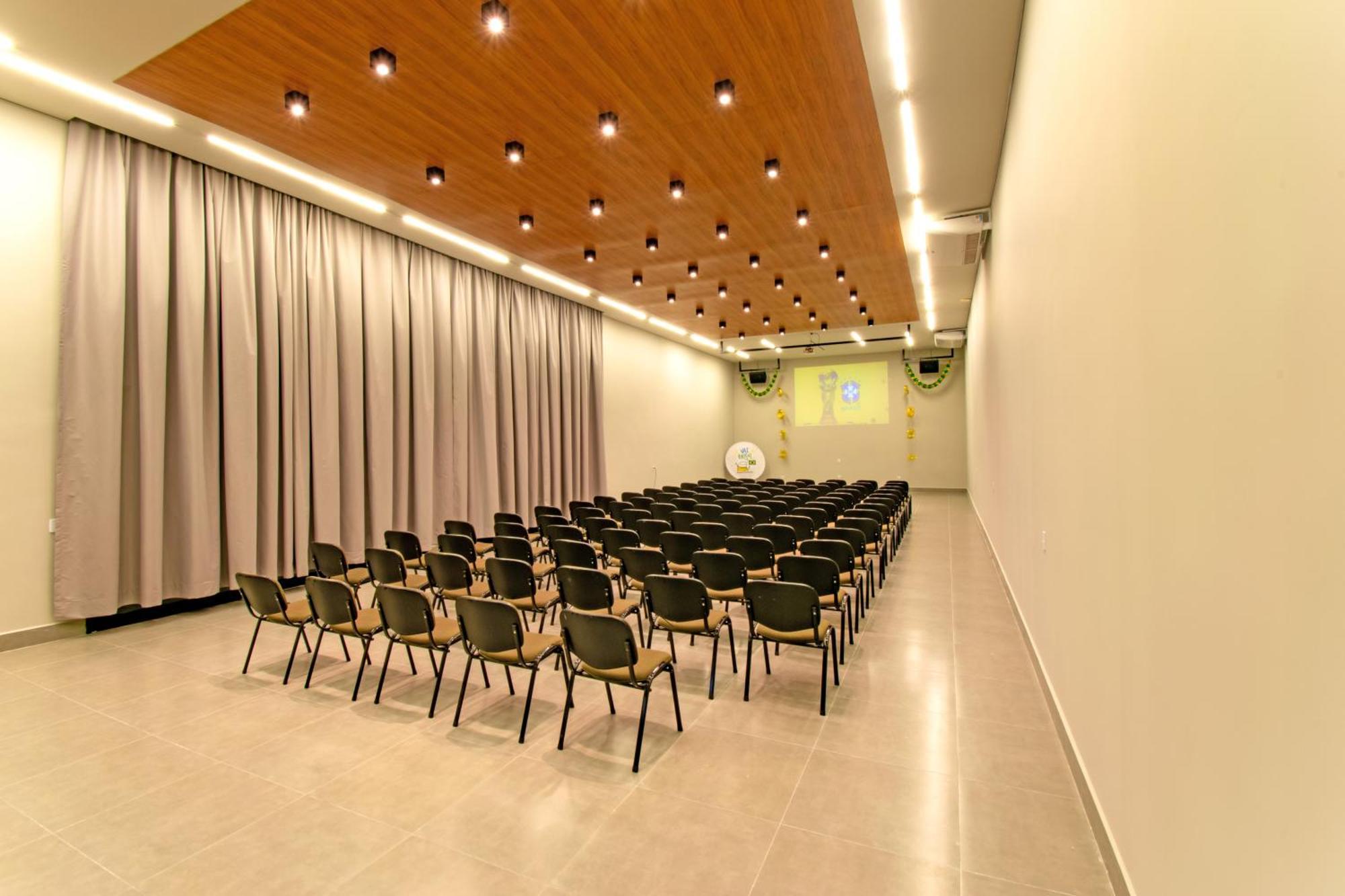 פיניילזיניו Park Hotel Modelo מראה חיצוני תמונה