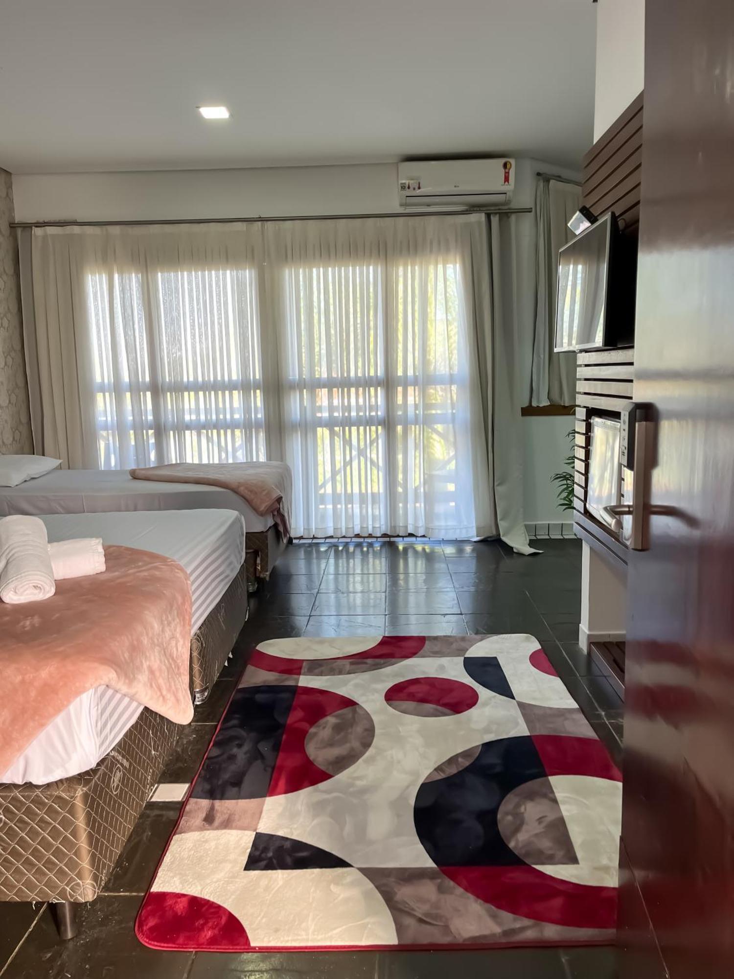 פיניילזיניו Park Hotel Modelo מראה חיצוני תמונה