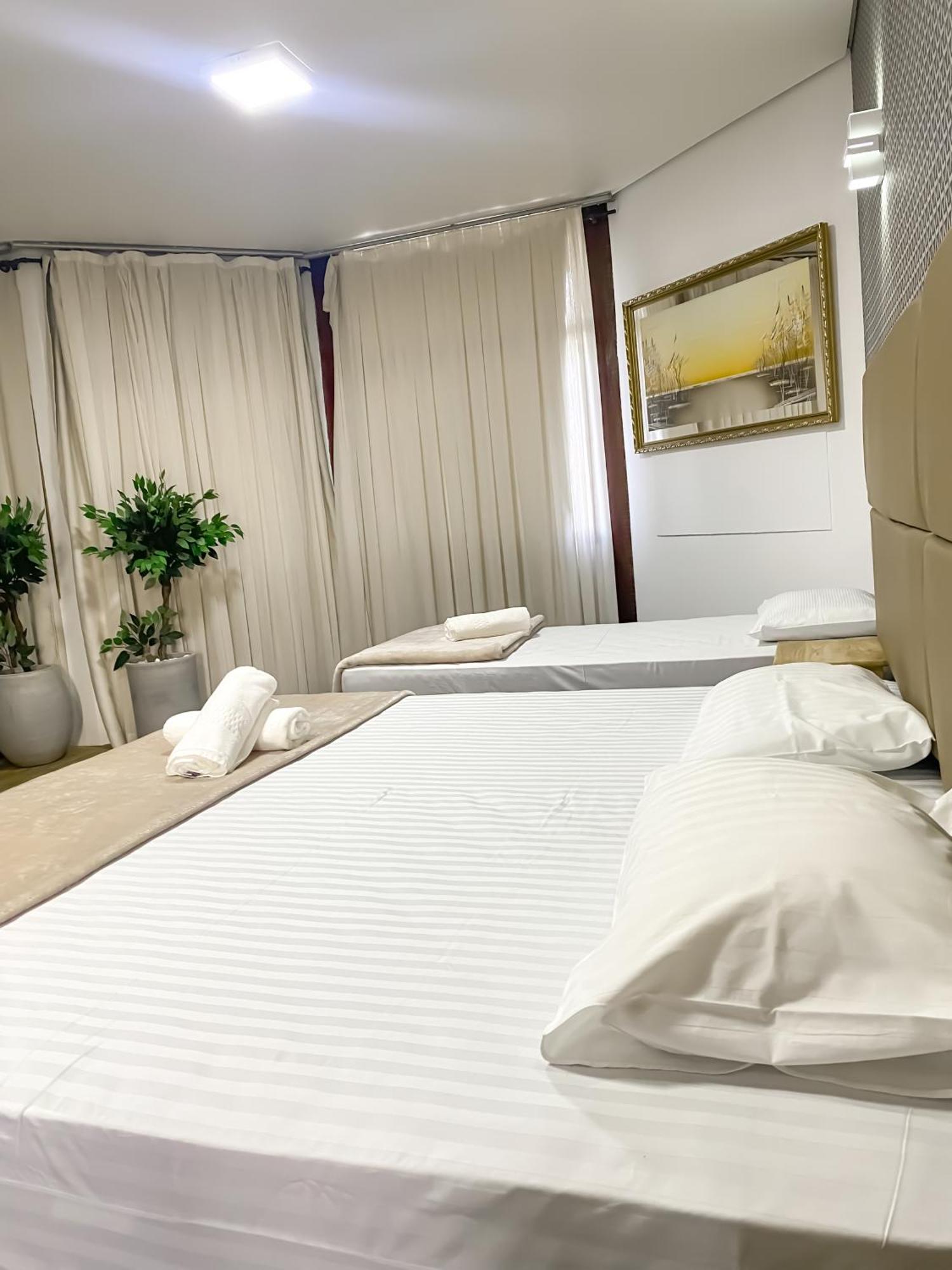 פיניילזיניו Park Hotel Modelo מראה חיצוני תמונה